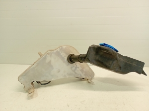 AUDI A6 C7 (2011–2018) Front windshield washer reservoir and its parts 4G8955451 - 4