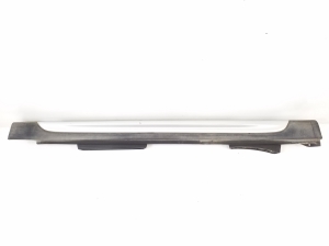   Exterior sill trim  - 7389392 
