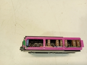 AUDI A6 C7 (2011–2018) Kaitsmekarp salongis 4H0941824 - 5