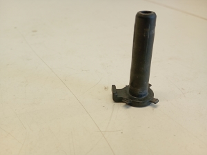 AUDI A6 C7 (2011–2018) Radiator bracket 001506A - 2