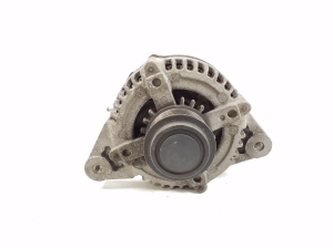 Hyundai Santa Fe (2012–2018) Alternator 373002F200 - 4