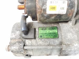 Hyundai Santa Fe (2012–2018) Starter 361002F055 - 2