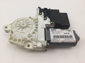 Rear side door window regulator motor - 1K0959703C