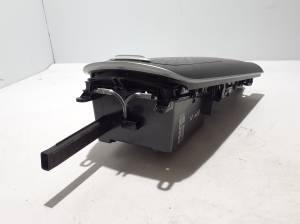 Mercedes Benz E-Class W214 (2023–2026) Sonstiges Teil der Mittelkonsole A2146805004 - 3