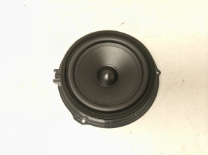   Rear side door speaker  - BJ3218808CE 
