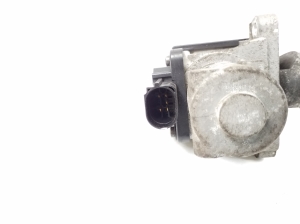 Hyundai Santa Fe (2012–2018) EGR vārsts 284102F000 - 3