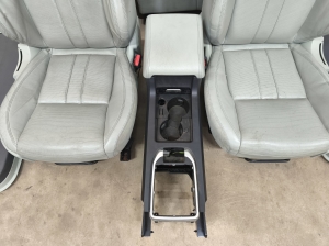 Land Rover Discovery Sport (2014–2026) Salons un tā detaļas - 11