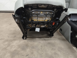 Land Rover Discovery Sport (2014–2026) Salons un tā detaļas - 19