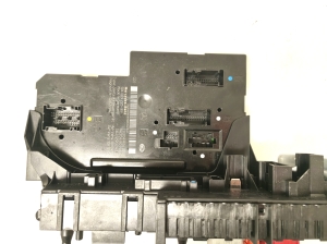 Mercedes Benz C-Class 204 (2007–2014) SAM-Block A2049060105 - 4