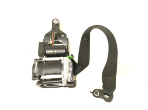 Mercedes Benz C-Class 204 (2007–2014) Sicherheitsgurt vorne A2048601785 - 2