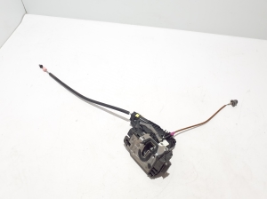 Mercedes Benz E-Class W214 (2023–2026) Esiukse lukk A0997209601 - 3
