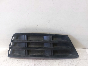 AUDI A4 B9 (2015–2026) Unteres Stoßstangengitter vorne 8W0807682R - 3