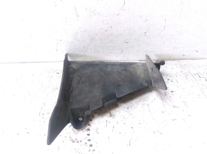 AUDI A4 B9 (2015–2026) Sonstiges Teil der vorderen Radhausschale 8W0121763 - 3