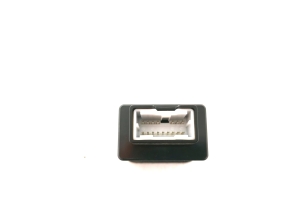 Kia Sportage (2010–2016) USB port 961103W000 - 4