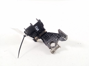 Positive cable terminal - 8267576010