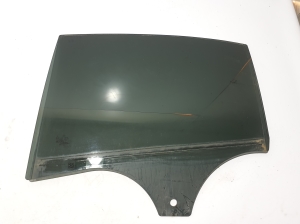   Tagumise külgukse klaas  - A2147351900 