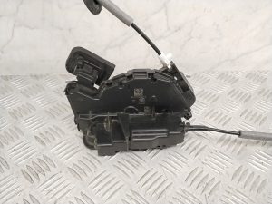 Volkswagen Golf VII (2012–2026) Front door lock 5TB837016C - 5