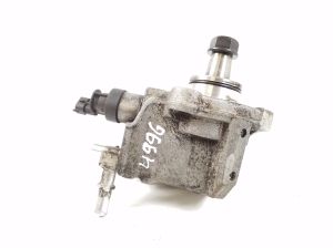 Hyundai Santa Fe (2012–2018) Kütusepump 331002F000 - 2