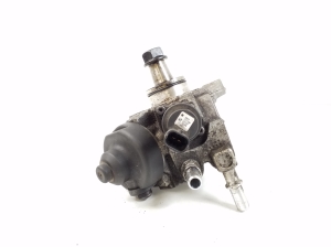Hyundai Santa Fe (2012–2018) Kütusepump 331002F000 - 3