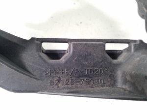 LEXUS CT 200h ZWA10 (2010–2017) Nebelscheinwerferhalter vorne 5212676030 - 2