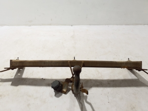 Tow hitch - 
