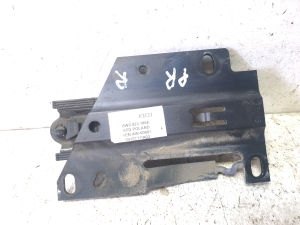 AUDI A4 B9 (2015–2026) Kapoti luku muu osa 8W0823186E - 4