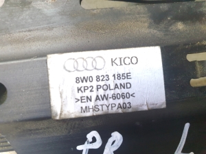 AUDI A4 B9 (2015–2026) Kapoti luku muu osa 8W0823185E - 5