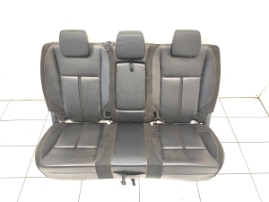 Ford Ranger (2015–2026) Rear seat and its components - 4