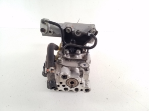 LEXUS CT 200h ZWA10 (2010–2017) Brake master cylinder 4705076121 - 3