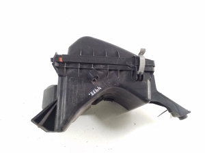 LEXUS CT 200h ZWA10 (2010–2017) Luftfiltergehäuse 1770037292 - 5