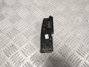 Kia Niro (2016–2022) Parking system switch 93315Q4080 - 4