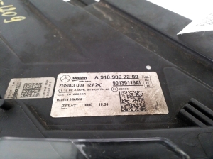 Mercedes Benz Sprinter W 907 (2018–2026) Scheinwerfer vorne A9109067200 - 2