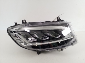 Scheinwerfer vorne - A9109067200