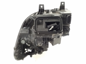 Mercedes Benz Sprinter W 907 (2018–2026) Scheinwerfer vorne A9109067200 - 9
