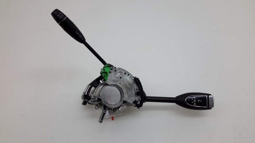 Mercedes Benz S-Class 221 (2005–2013) Lüliti ja selle osad A2215403845 Mercedes Benz S-Class 221 (2005–2013) Lüliti ja selle osad A2215403845