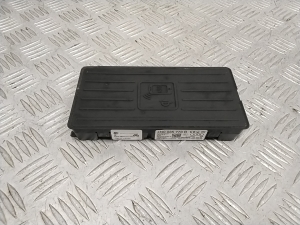 AUDI Q8 (2018–2026) Handy-Ladegerät 4N0035773B - 5