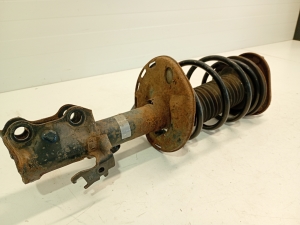 TOYOTA Auris E18 (2012–2018) Front shock absorber and its components F50L5 - 2