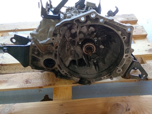 TOYOTA Auris E18 (2012–2018) Käigukast 3311105041 - 7