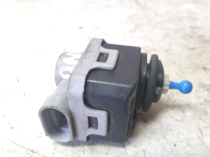 NISSAN Almera Tino V10 (2000–2006) Scheinwerfer Stellmotor 7700420737 - 5