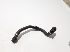 Mercedes Benz E-Class W214 (2023–2026) Jahutusradiaatori voolik A2545010900 - 2