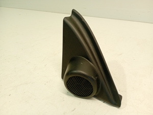 TOYOTA Auris E18 (2012–2018) Esiukse muu osa 6749102380 - 4
