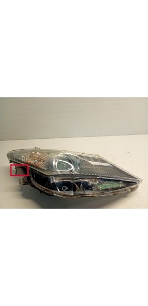 TOYOTA Auris E18 (2012–2018) Headlight 8111002E30 - 2