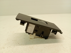 TOYOTA Auris E18 (2012–2018) Switch and its parts 7427202630 - 3