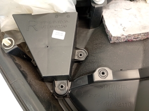 TOYOTA Auris E18 (2012–2018) Rear side door panel and its parts 6778702110 - 2