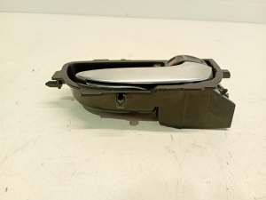 TOYOTA Auris E18 (2012–2018) Rear side door interior handle 692050D270 - 5