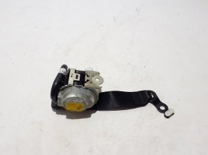   Tagumine turvavöö  - A2068604700 