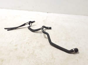 Mercedes Benz E-Class W214 (2023–2026) Jahutusradiaatori voolik A2548301301 - 2