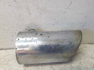 AUDI A4 B9 (2015–2026) Summuti otsik 8W0253825C - 3