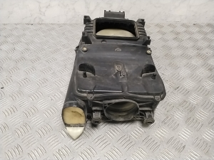 Mercedes Benz E-Class W212 (2009–2015) Luftfiltergehäuse A6510901701 - 3