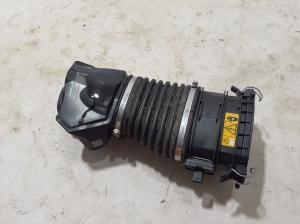 Mercedes Benz E-Class W214 (2023–2026) Õhu sisselaske voolik A6540908601 - 2